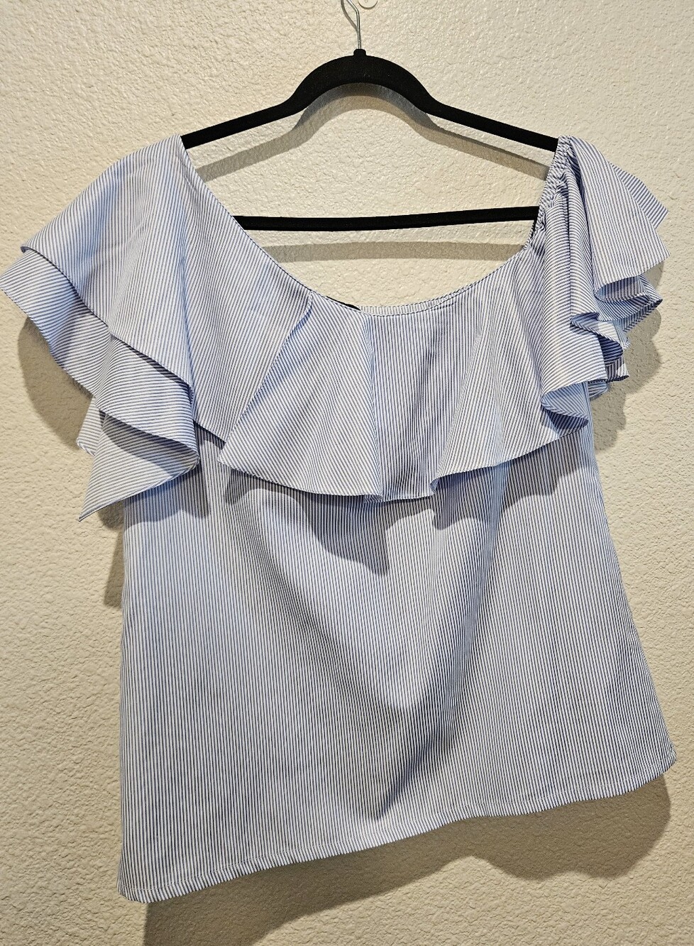 MLM Label Off Shoulder Ruffled Striped Blouse Top Size S - Picture 3 of 8